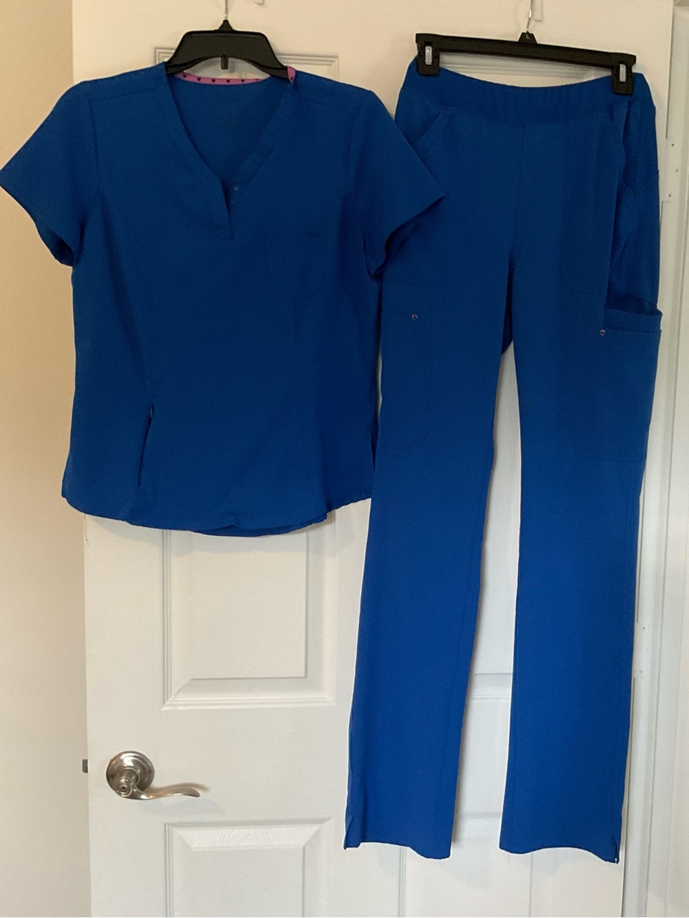 HeartSoul Women’s Straight Leg Scrub Set in Royal Blue